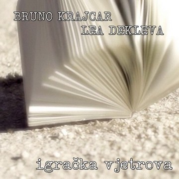 Bruno Krajcar i Lea Deklava (igračka vjetrova, single) [St]