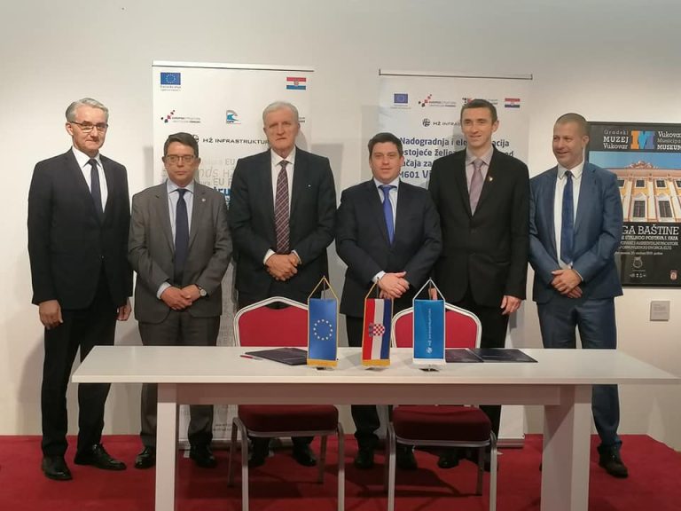 potpisuje da se momak samo želi spojiti