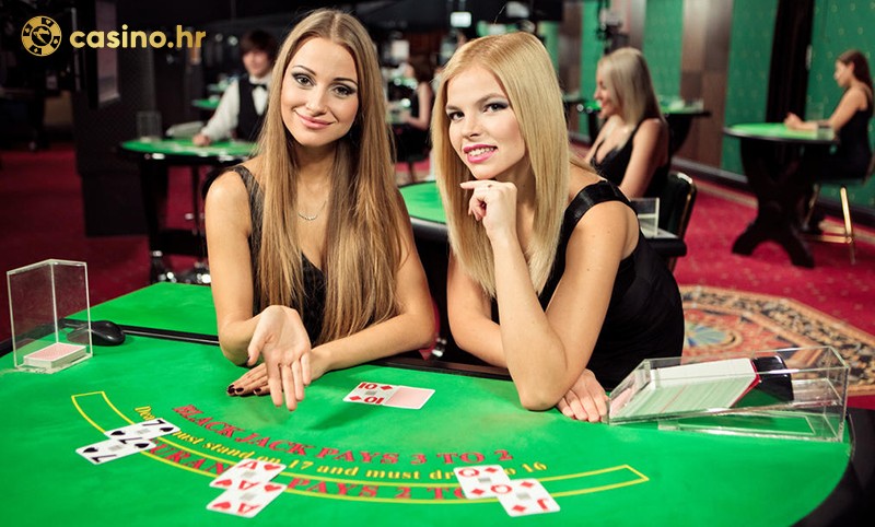 What Everyone Must Know About online casino