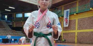 Eva Brdar srebrna u kategoriji mlađih kadetkinja, ali i brončana među mlađim seniorkama